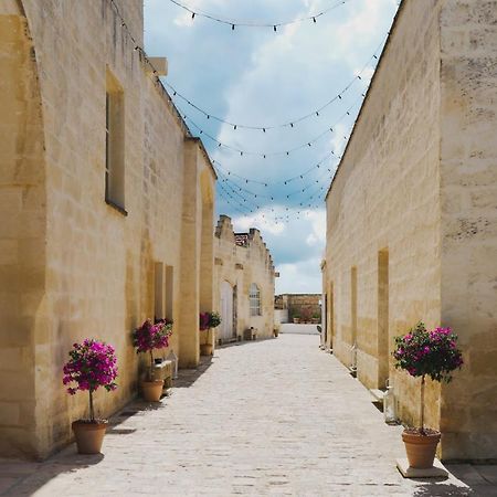 Masseria Paralupi Bed & Breakfast Lecce Exterior photo